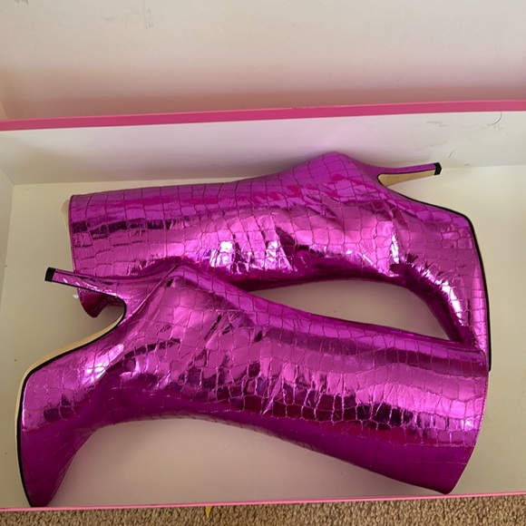 Paris Texas Shoes - Paris Texas metallic fuchsia boots